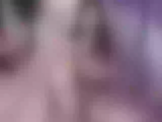 Live sex webcam photo for LoveMeForever #269642235