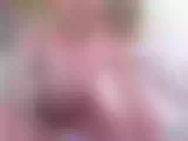 Live sex webcam photo for LindaThomsom #269639206