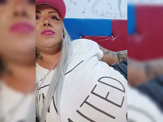 Live sex webcam photo for DelyaHot86 #269642553