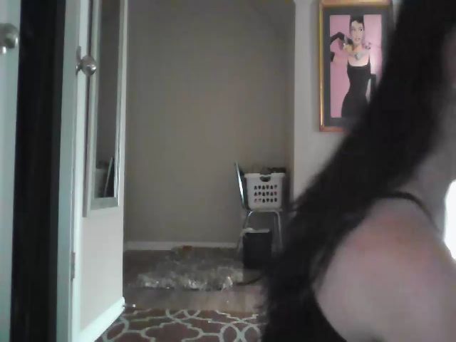 Live sex webcam photo for IvankaWilde #269645295