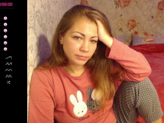 Live sex webcam photo for Kamilla-18 #269646475