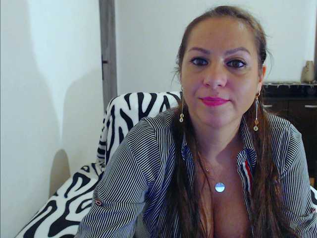 Live sex webcam photo for ellasolemn #269647042