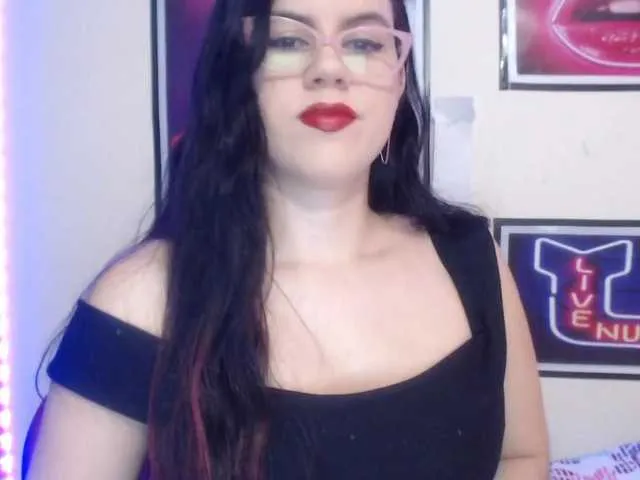 Live sex webcam photo for ShanellMoore #269654328