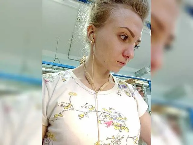 Live sex webcam photo for Anesteishen #269654018