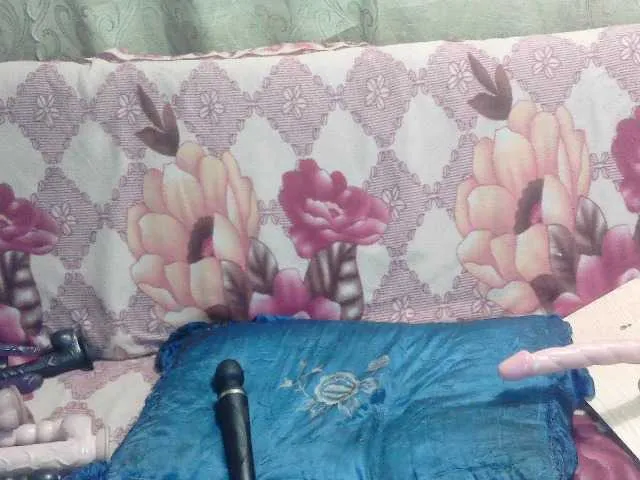 Live sex webcam photo for IngaQAce #287968963
