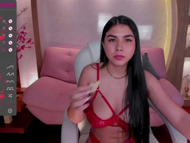 Live sex webcam photo for ChelseaMills #269650625