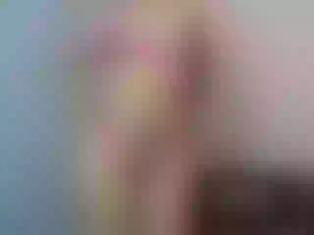 Live sex webcam photo for BlowMommy #269653745