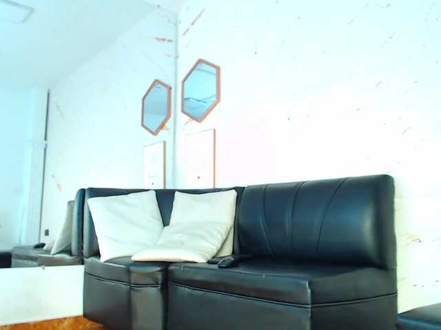 Live sex webcam photo for kalyenew #269659012