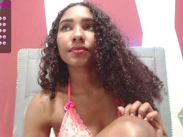 Live sex webcam photo for blaackmoon #269650430