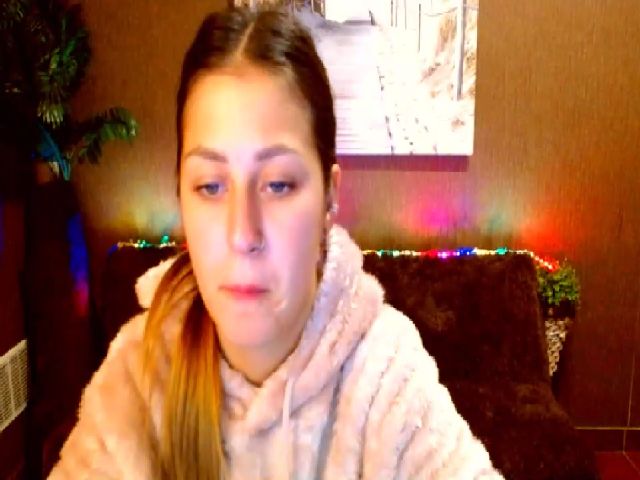 Live sex webcam photo for MsDream_ #269656085