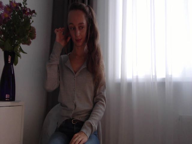 Live sex webcam photo for Innocent_Miss #269656016