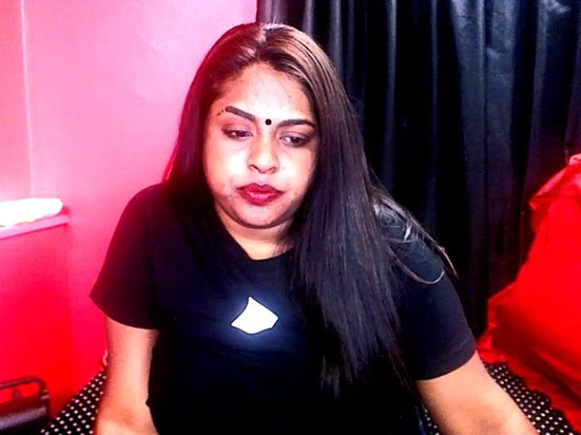 Live sex webcam photo for Indianstorm4u #269663030