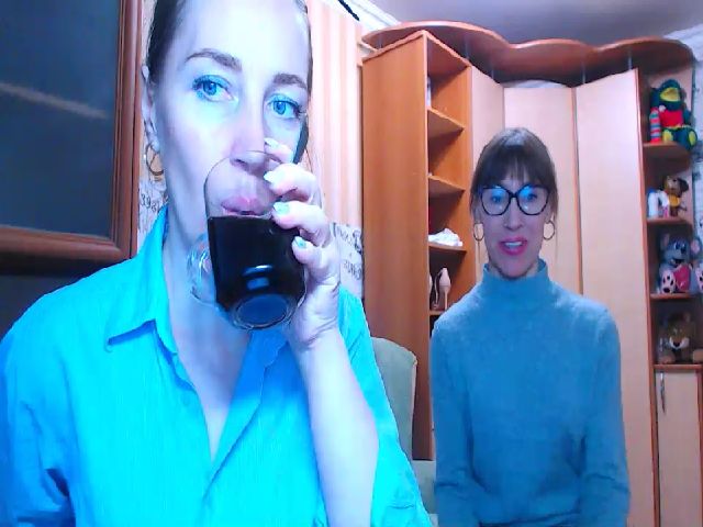 Live sex webcam photo for Oly_nice_ #269656509