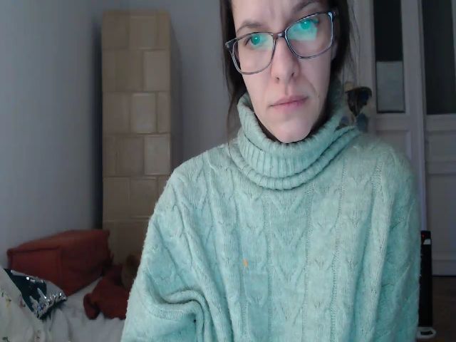 Live sex webcam photo for PetitePinkie #269662482