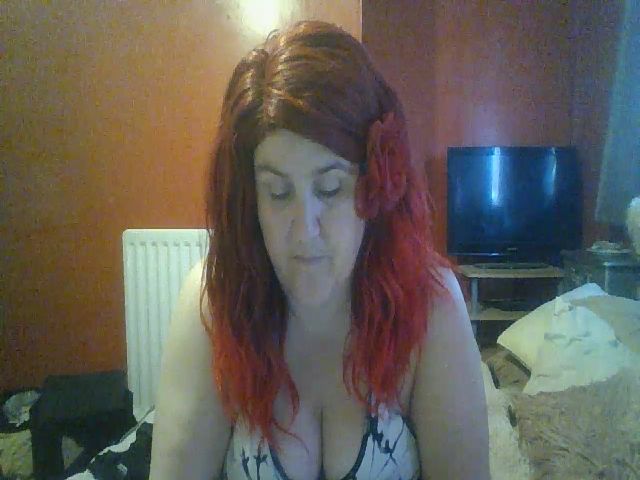 Live sex webcam photo for YUMMYMUMMY39 #269656627
