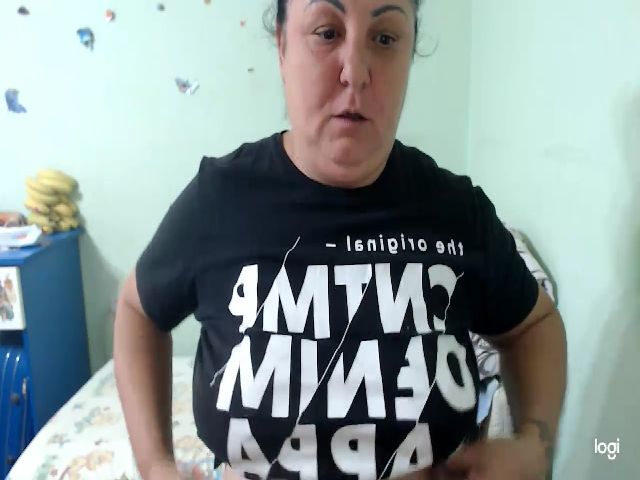 Live sex webcam photo for Clarabbww #269652368