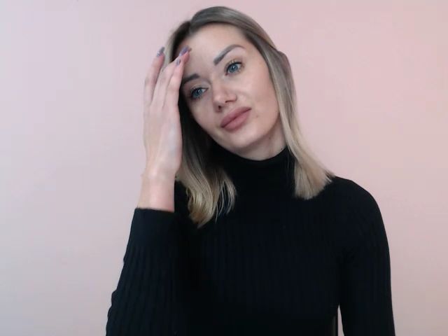 Live sex webcam photo for AlexaSweett_ #269649708