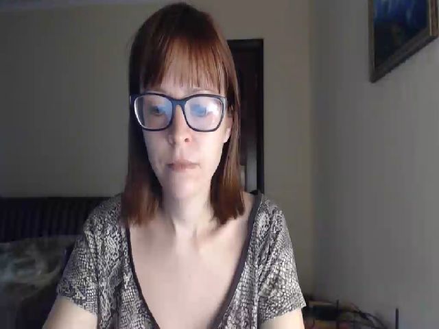 Live sex webcam photo for SmallUniverse #269651646