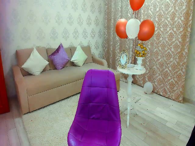 Live sex webcam photo for ElegantLook #269648745