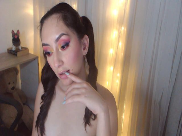 Live sex webcam photo for WildKitten_ #269656497