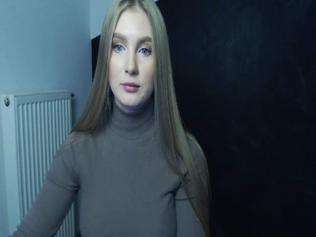 Live sex webcam photo for RomaFord_ #269655626