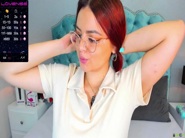 Live sex webcam photo for Esmeralda_R #269661477