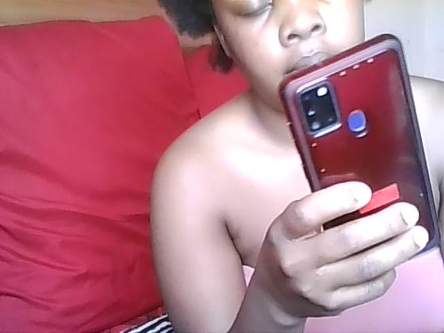 Live sex webcam photo for ebonyslut95 #269655116