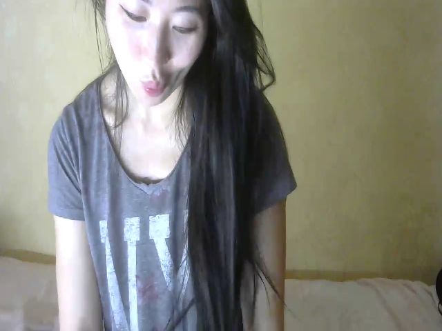 Live sex webcam photo for madmonkey_ #269660692