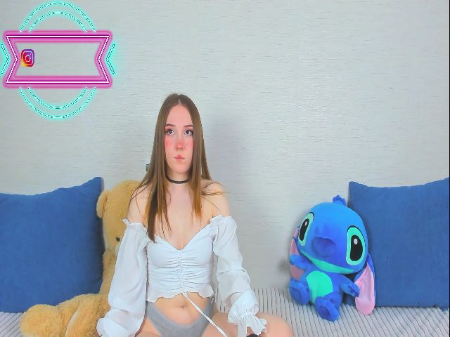 Live sex webcam photo for NymphaLean #269661548