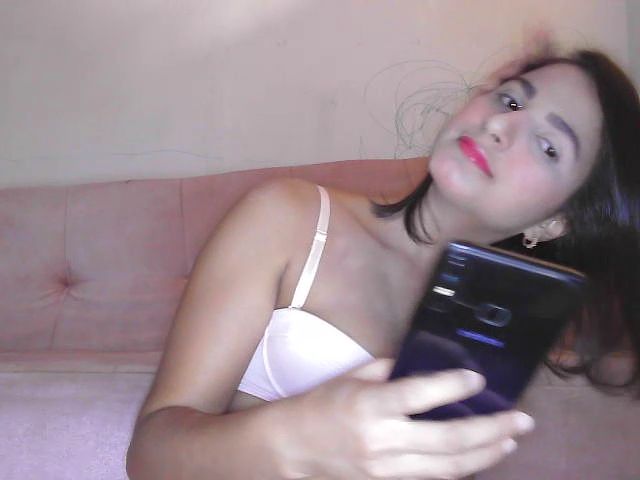 Live sex webcam photo for Sarita30 #269655547