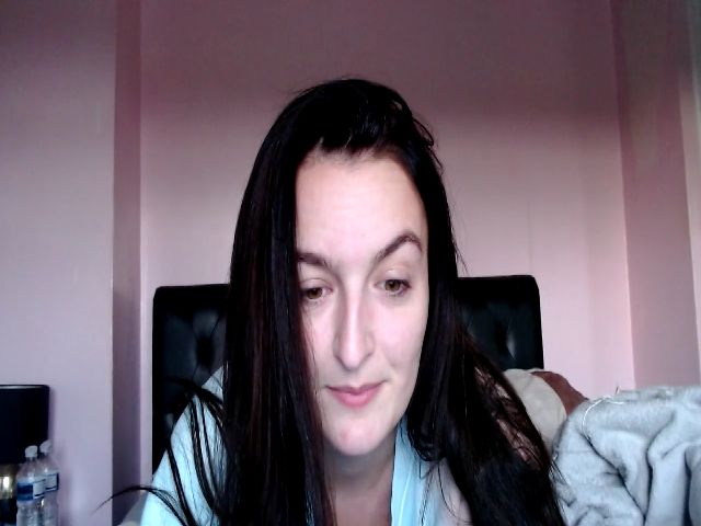 Live sex webcam photo for Innocentlou #269657155