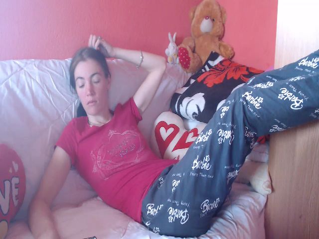 Live sex webcam photo for HOT_JULLYXXX #269653338