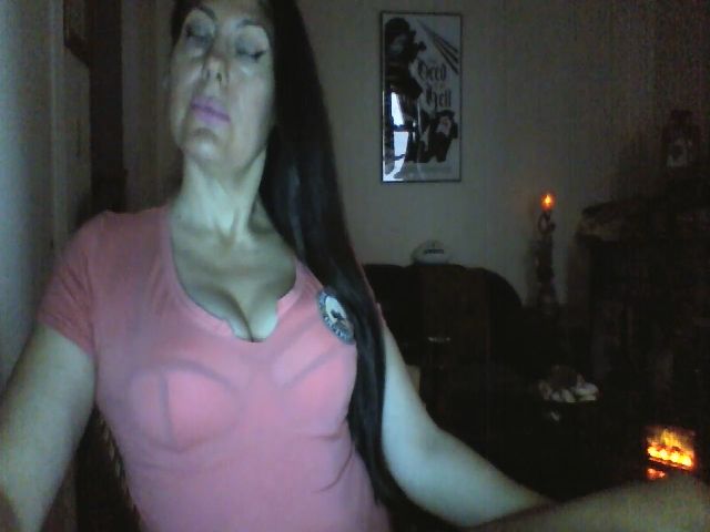 Live sex webcam photo for ExoticMixx #269661397