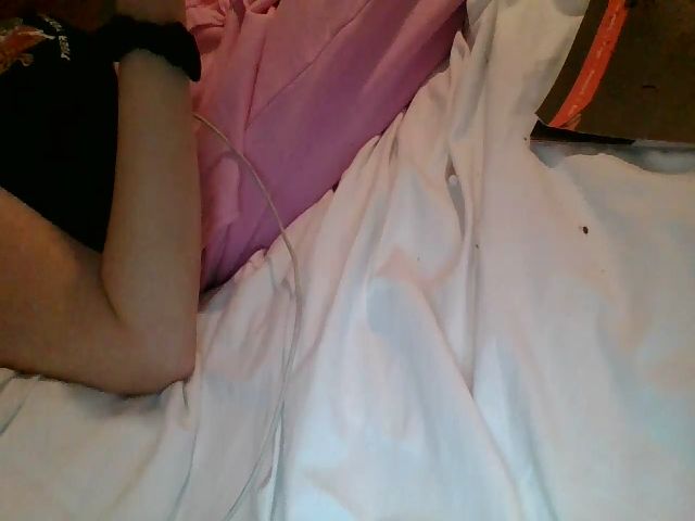 Live sex webcam photo for yonghardcore #269647422