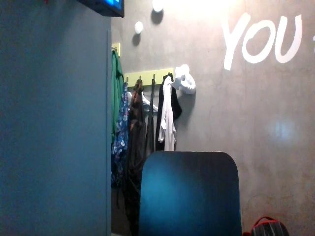 Live sex webcam photo for yonghardcore #269647788