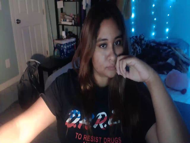 Live sex webcam photo for Baby_hotstuff #269651227