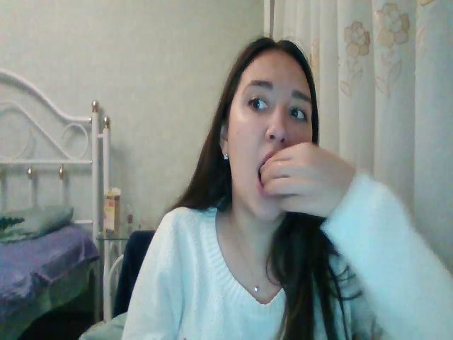 Live sex webcam photo for Mila_Laay #269657282