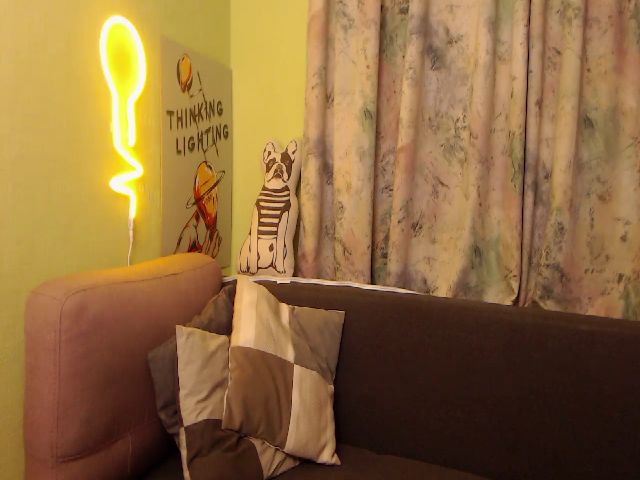 Live sex webcam photo for LizaElizabeth #269655103