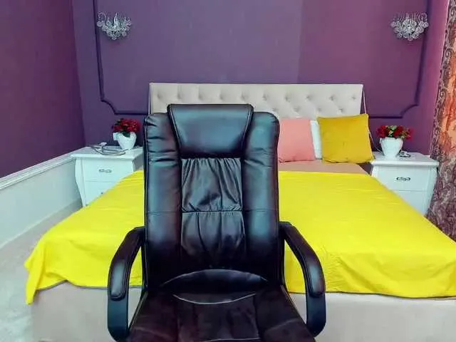 Live sex webcam photo for IceDanielle #269654057