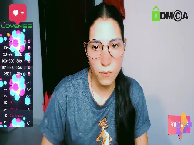 Live sex webcam photo for Emma_18x #269647316