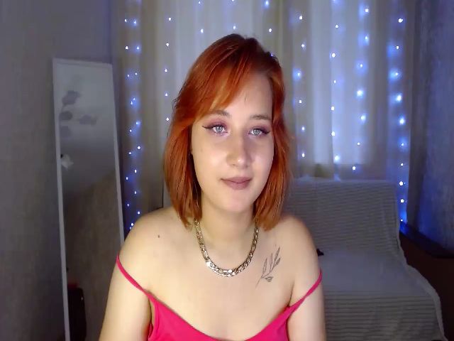 Live sex webcam photo for Star_Laura #269653101