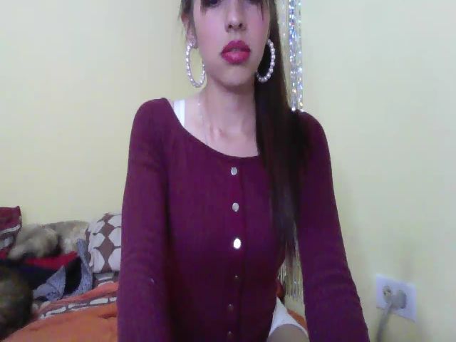 Live sex webcam photo for michu_20 #269646169