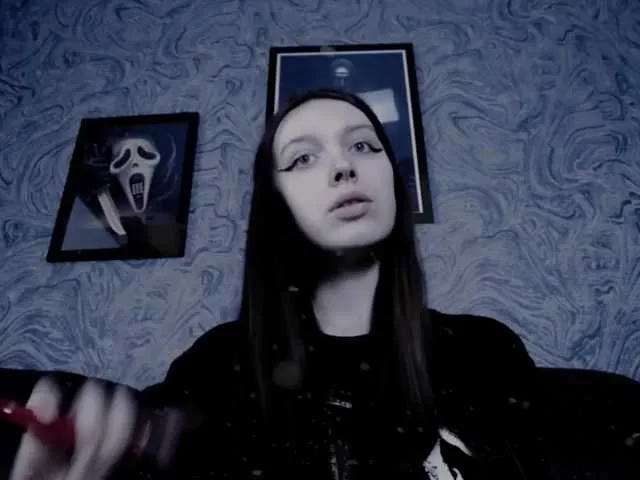 Live sex webcam photo for EllaDark #269654477