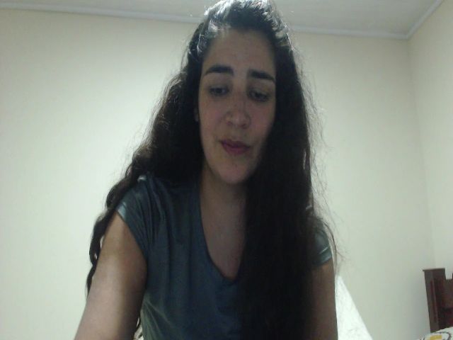 Live sex webcam photo for Sweetsmile28 #269662419