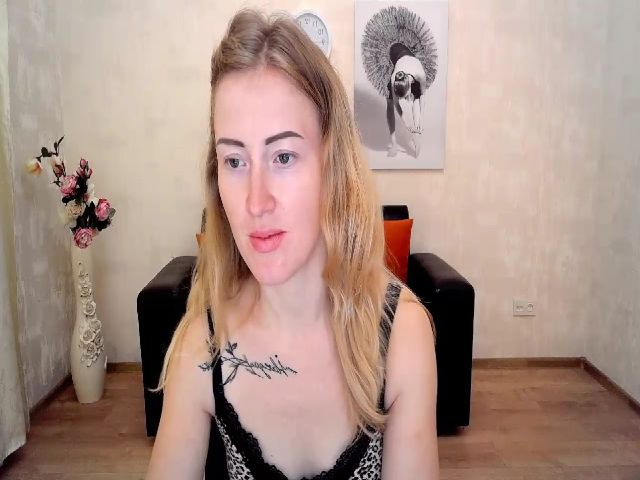 Live sex webcam photo for Amina_Vancee #269650994