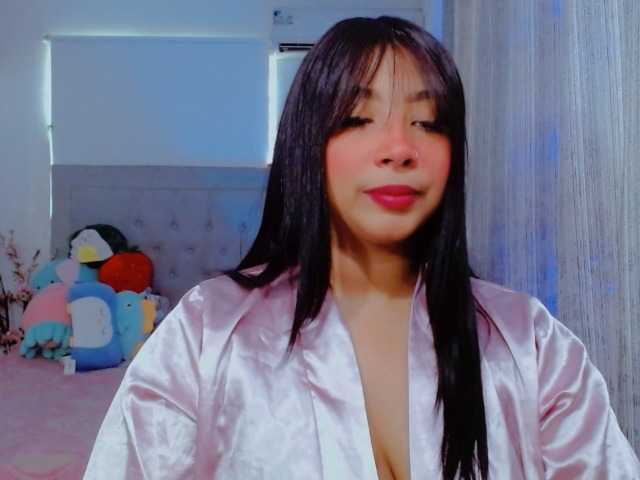 Live sex webcam photo for Rachelcute #269659388