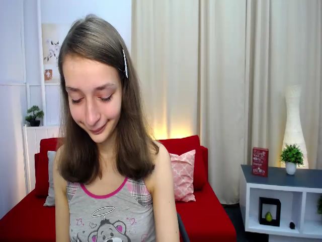 Live sex webcam photo for VickyMurr #269654973