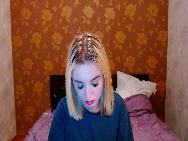 Live sex webcam photo for Jade_Fire #269657718