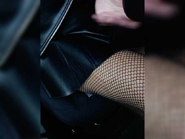 Live sex webcam photo for relishsavor #269678201