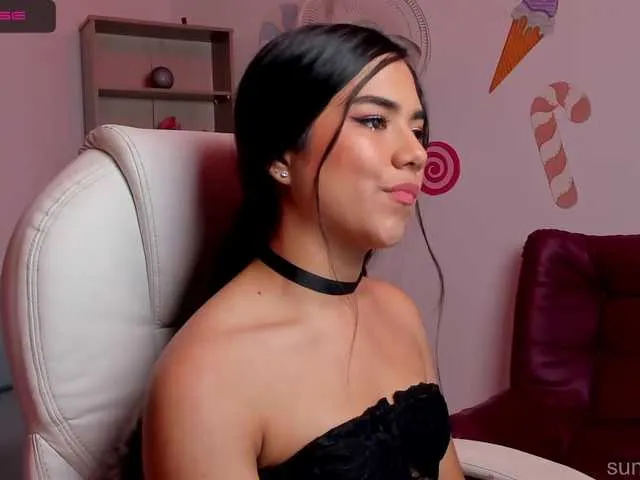 Live sex webcam photo for Sun-kissed1 #269668677